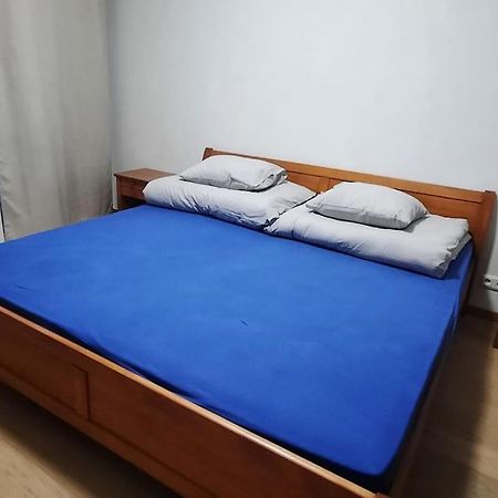 Sky-Park Flat&Parking Apartment Братислава Екстериор снимка
