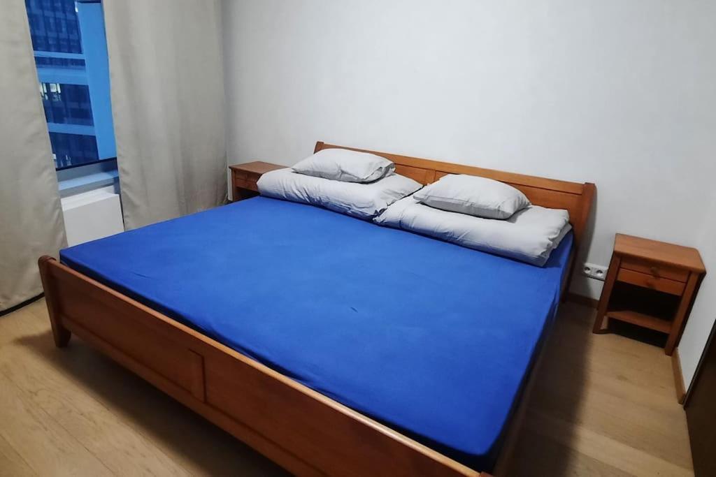 Sky-Park Flat&Parking Apartment Братислава Екстериор снимка